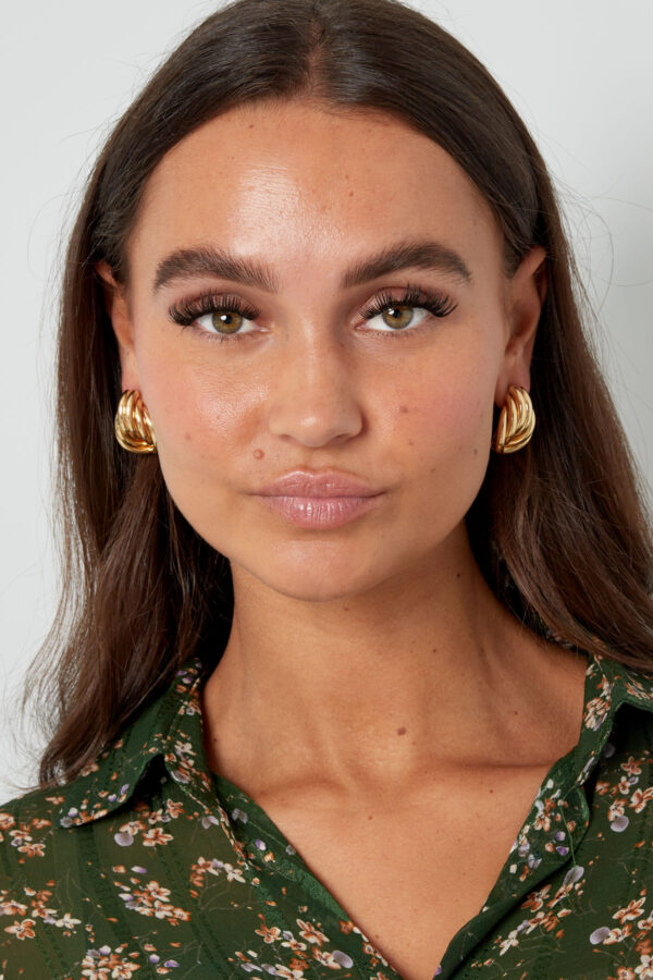 0290670-M0 Gevlochten Oorbellen Goudkleurig